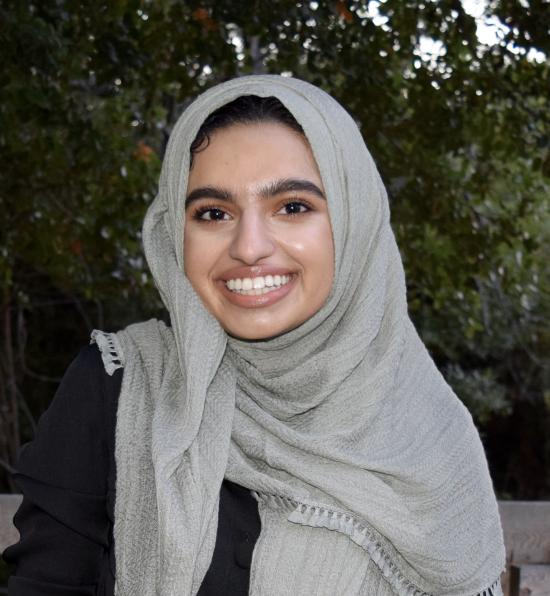 photo of incoming 5th Year MIDS student Noor-Ul-Ain Ali smiling