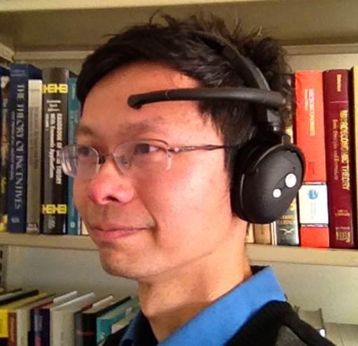 Professor John Chuang with the Neurosky MindSet brainwave sensor