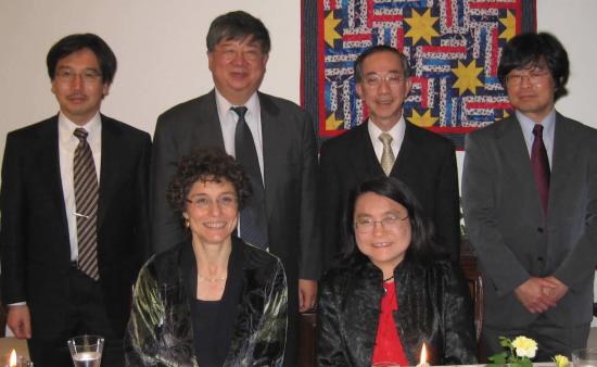 Front row: AnnaLee Saxenian, Linda Nakamura; Back row:  Yoshinori Hara, Edward Dong, Dr. Kazusue Konoike, Professor Izumi Ohzawa